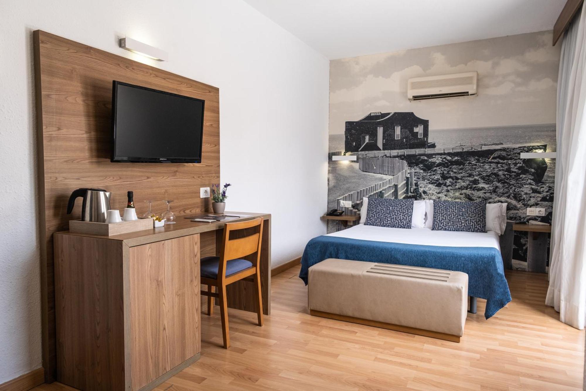 Hotel Adonis Plaza Санта Крус де Тенерифе Екстериор снимка