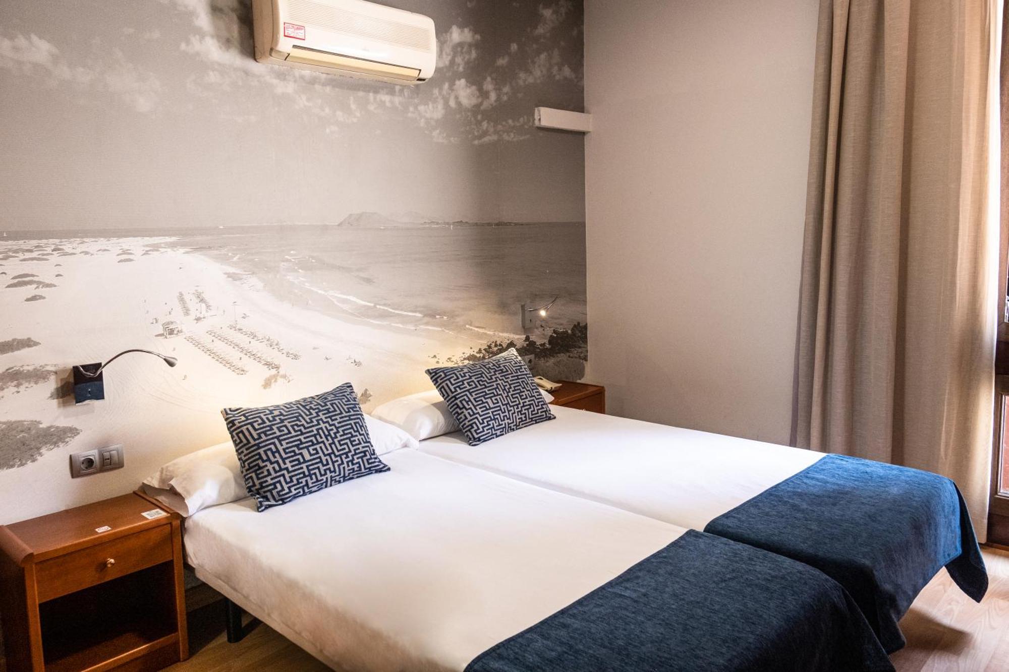 Hotel Adonis Plaza Санта Крус де Тенерифе Екстериор снимка