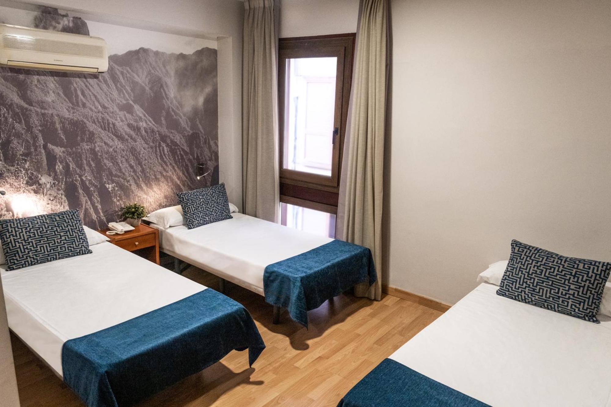Hotel Adonis Plaza Санта Крус де Тенерифе Екстериор снимка