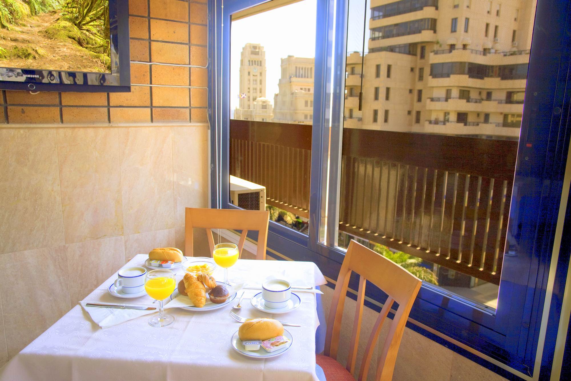 Hotel Adonis Plaza Санта Крус де Тенерифе Ресторант снимка